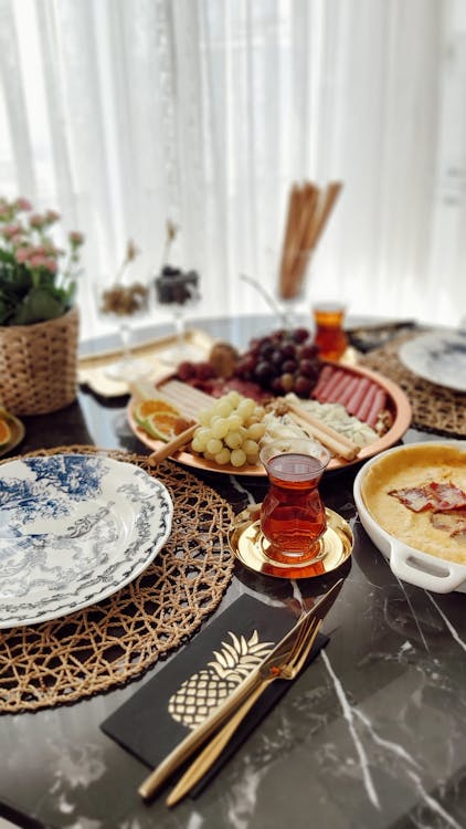 Türk mutfağından meze tabakları